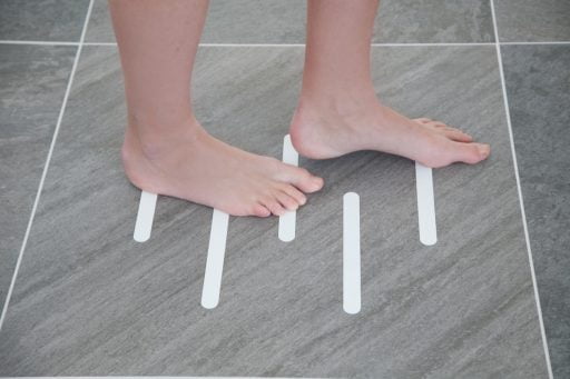 Anti-slip-rondjes-strips_able2_thuiszorgwinkel.nl_apr61668-s-1.jpg