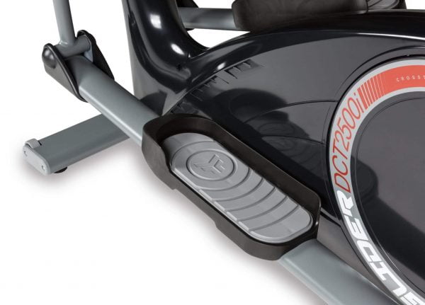 crosstrainer DCT2500i met verstelbare pedalen