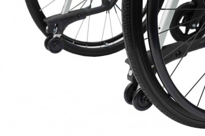 rolstoel Excel G-Logic in de bekleding sleepwielen