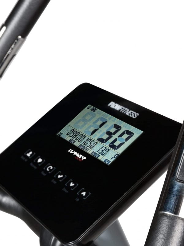 Hometrainer Turner DHT500 - Flow Fitness digitaal scherm dichtbij