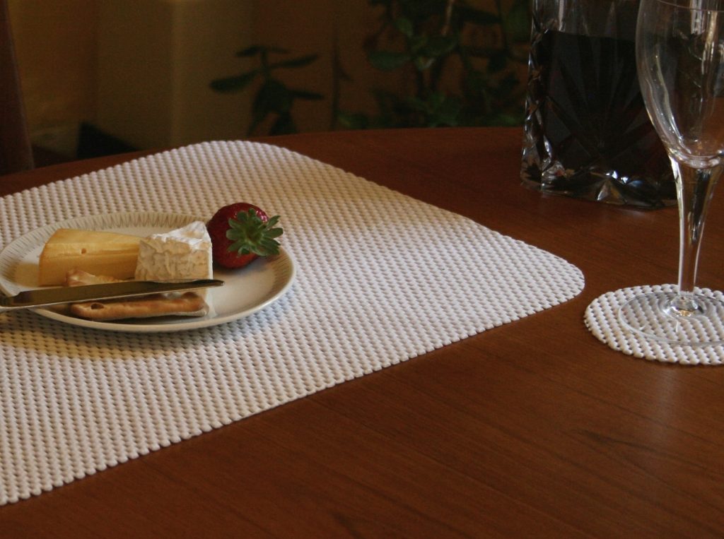 Stayput placemat met onderzetter kleur blauw voorbeeld