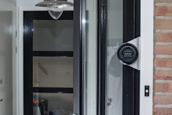 Bevestigingsbeugel voor Puck sleutelkastje voorbeeld