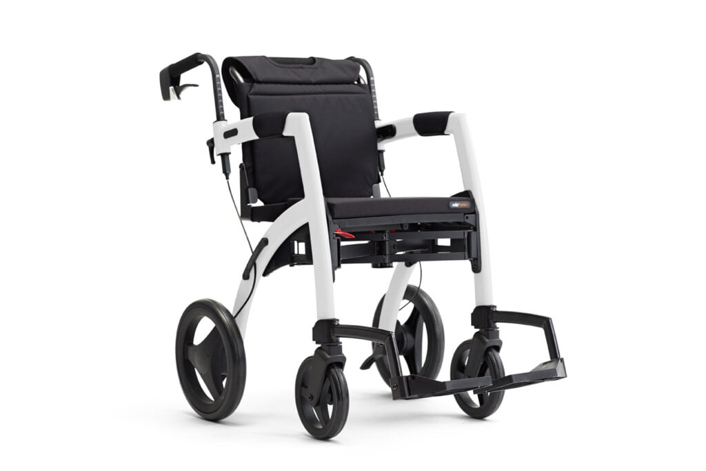 Rolstoel en rollator in een in de kleur wit uitvoering rolstoel