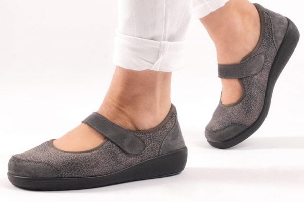 Ballarina Sevilla van het merk Varomed in verschillende kleuren en schoenbreedte K,