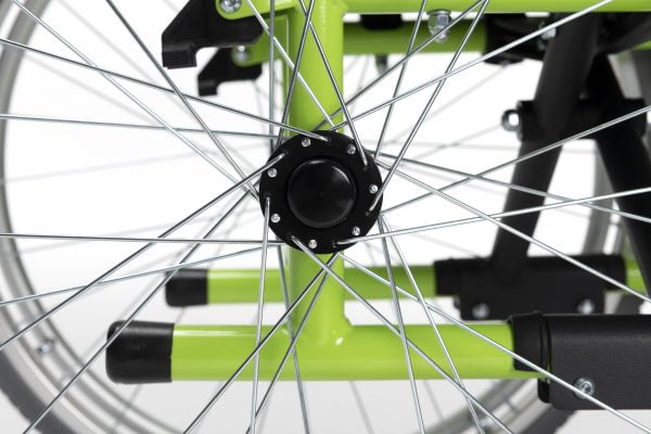 Kinderrolstoel Jazz S50 kids in de kleur appelgroen met quick release wielen