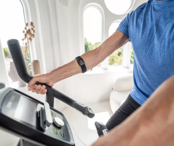 hartslagarmband van het merk Flow Fitness.