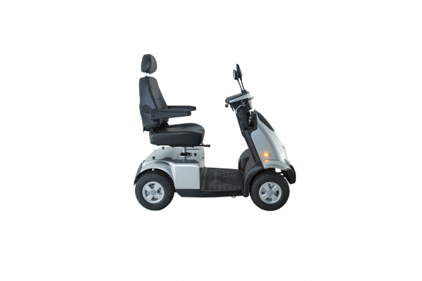 Breezy C4 Plus scootmobiel in de kleur zilver zijzijde