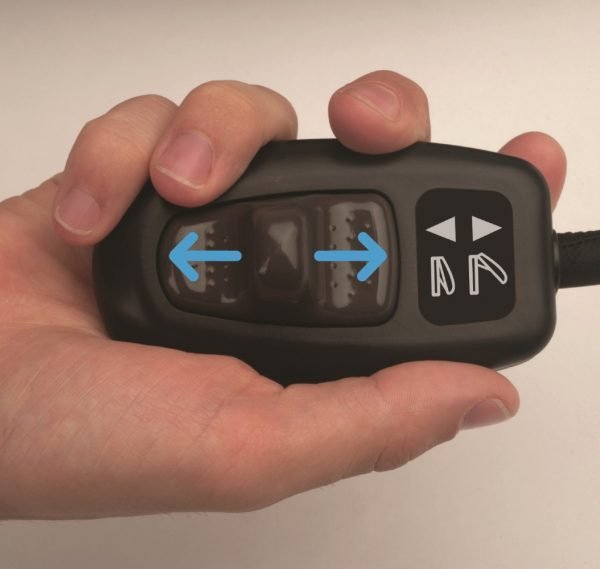 UpEasy elektrische opsta-hulp voor zonder inspanning opstaan. Afstandbediening is eenvoudig te bedienen.