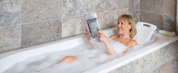 Badlift Bellavita NOVA in verschillende uitvoeringen in de kleur wit voorbeeld