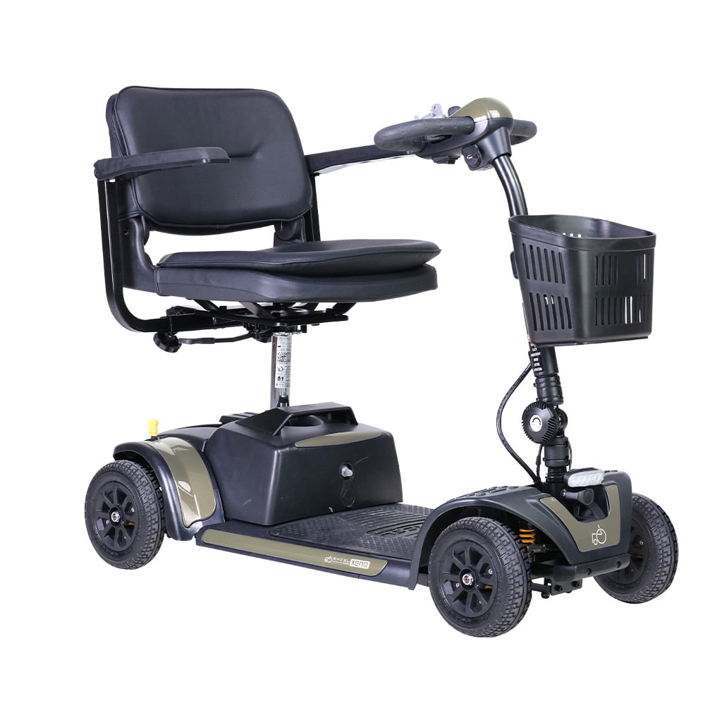 Scootmobiel Xena 4 die makkelijk uit elkaar te halen is en slechts 48 kg weegt.