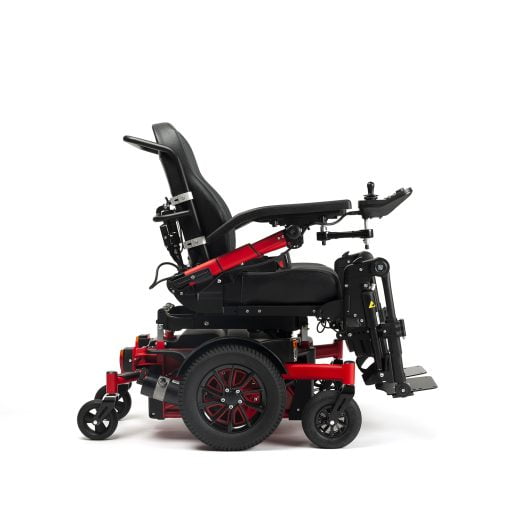 elektrische_rolstoel_Sigma C4_thuiszorgwinkel.nl_rood Elektrische Sigma rolstoel van het merk Vermeiren in de kleur rood