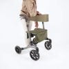 Rollator Vitility is dubbel opvouwbaar in de kleur forest green.