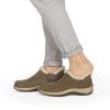 Bruine Lorin mocassin van Orthopefeed met eenvoudige instap.