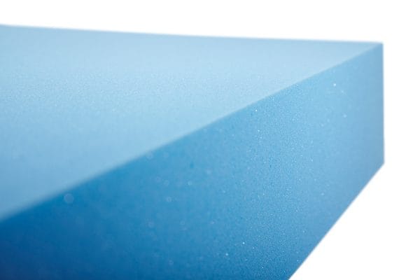 Presstige matras gemaakt van koudschuim.
