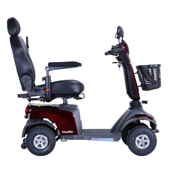 De Galaxy Citiflyer 4 is een compact instapmodel scootmobiel in kleur Rood.